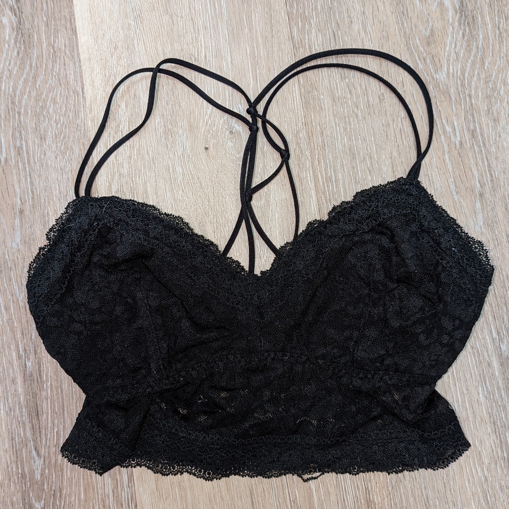 Hollister Gilly Hicks Strappy Racerback Lace Black Bralette